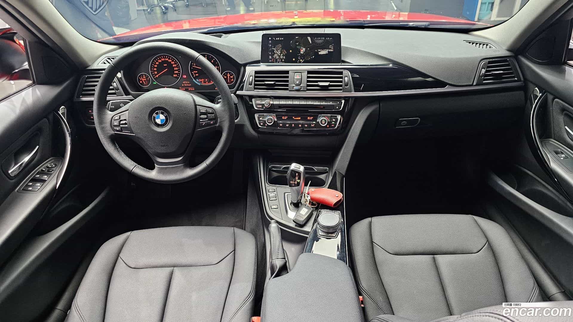 3-Series BMW 2018.1-INNER-007