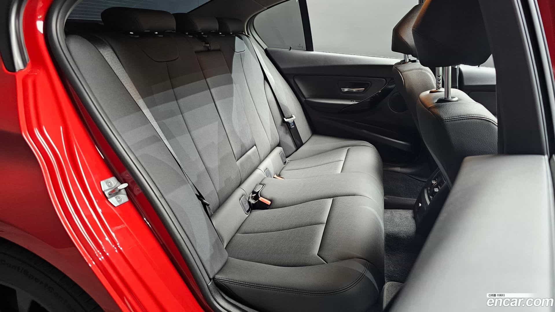 3-Series BMW 2018.1-OPTION-015