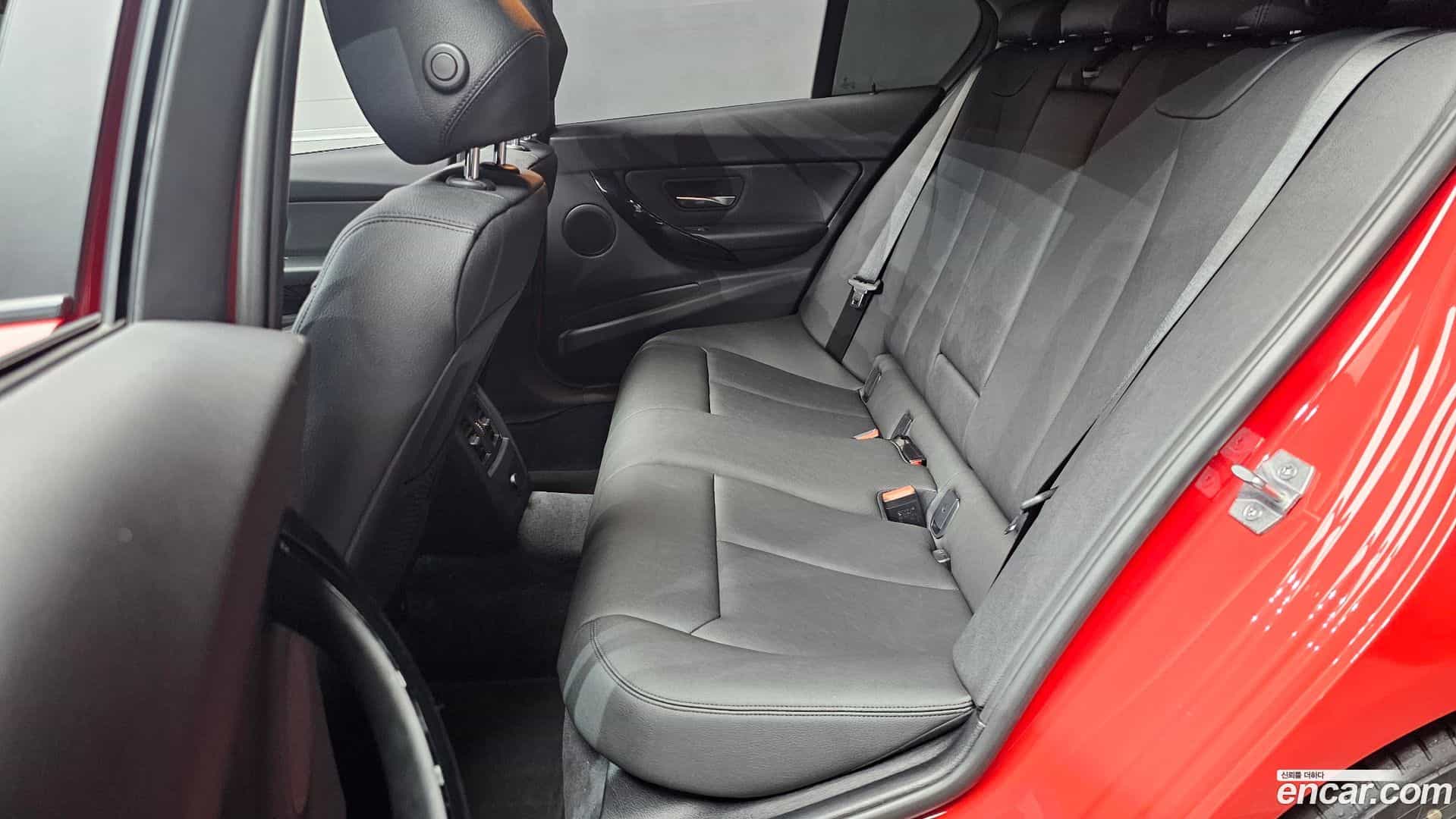 3-Series BMW 2018.1-OPTION-016