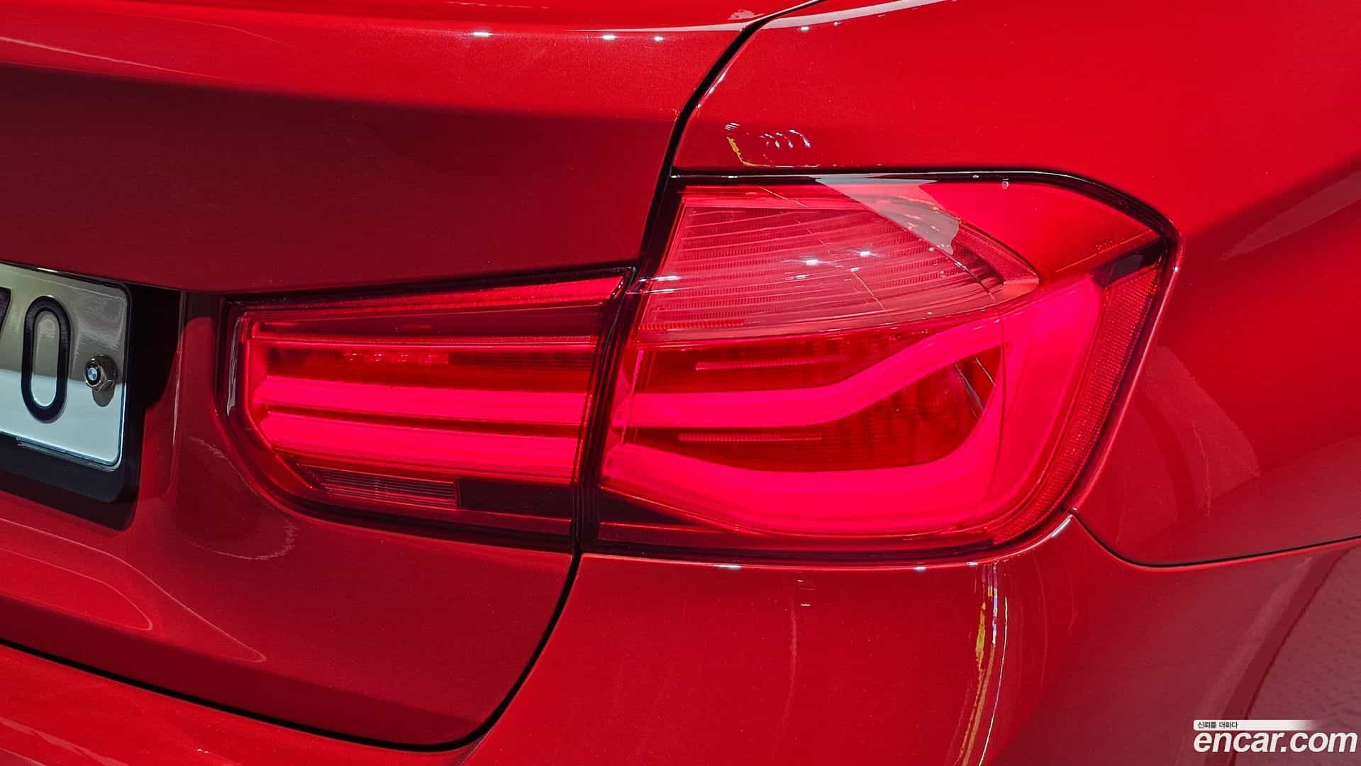 3-Series BMW 2018.1-OUTER-033