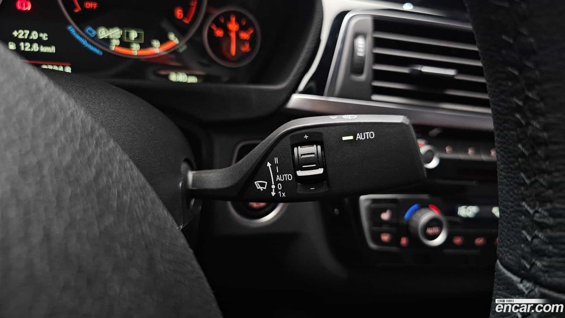 3-Series BMW 2018.1-OPTION-040