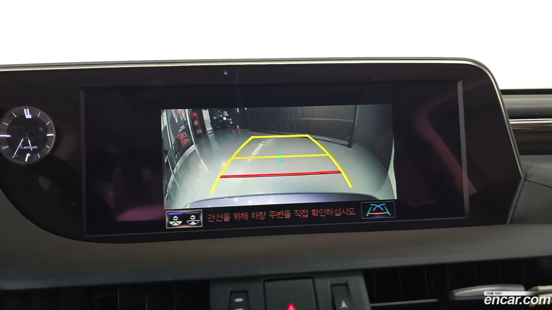 ES Lexus 2019.4-OPTION-019