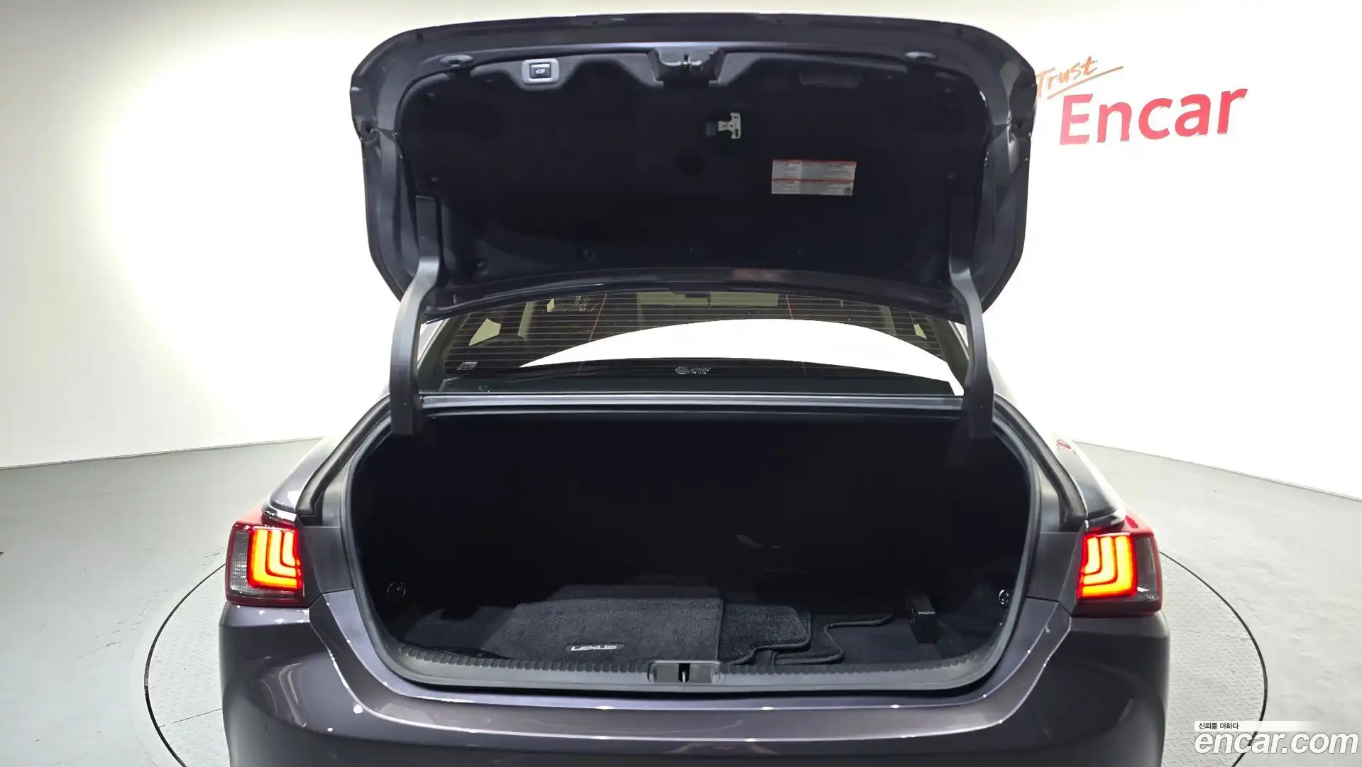 ES Lexus 2019.4-OPTION-024