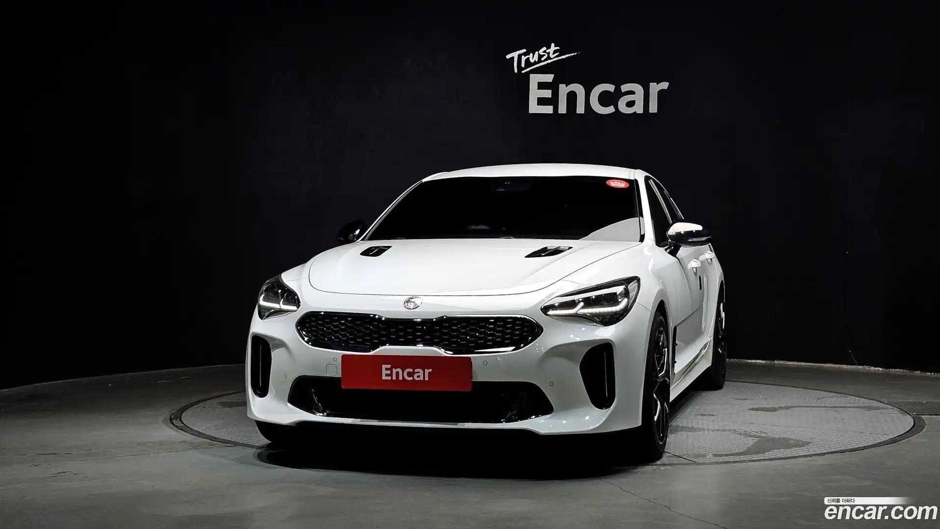 Stinger Kia 2018.9-OUTER-003