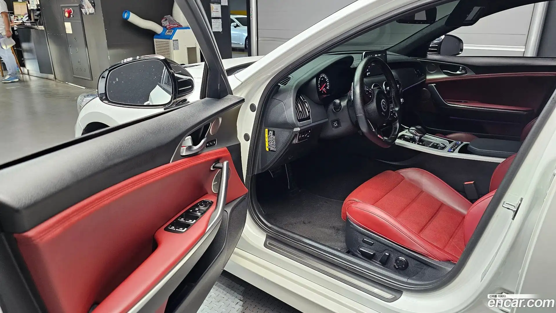 Stinger Kia 2018.9-INNER-010