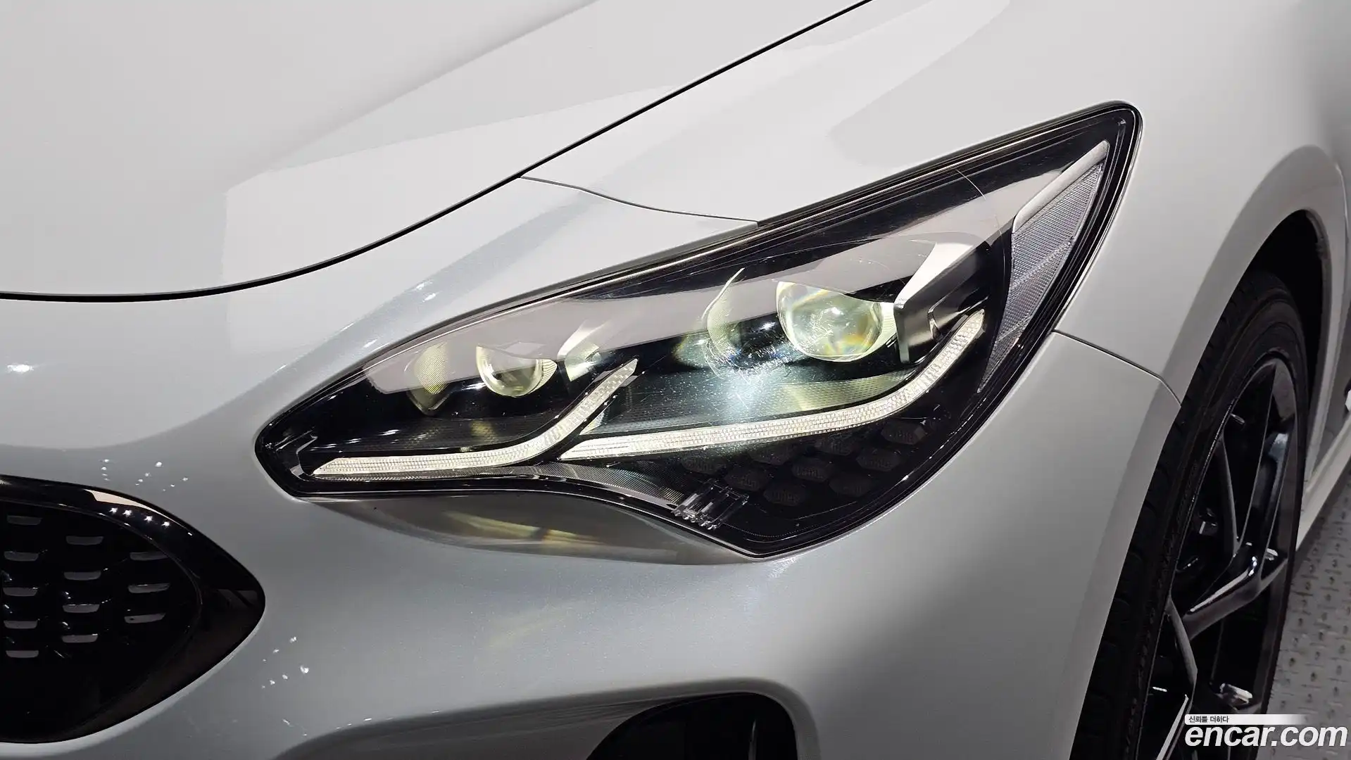 Stinger Kia 2018.9-OUTER-032