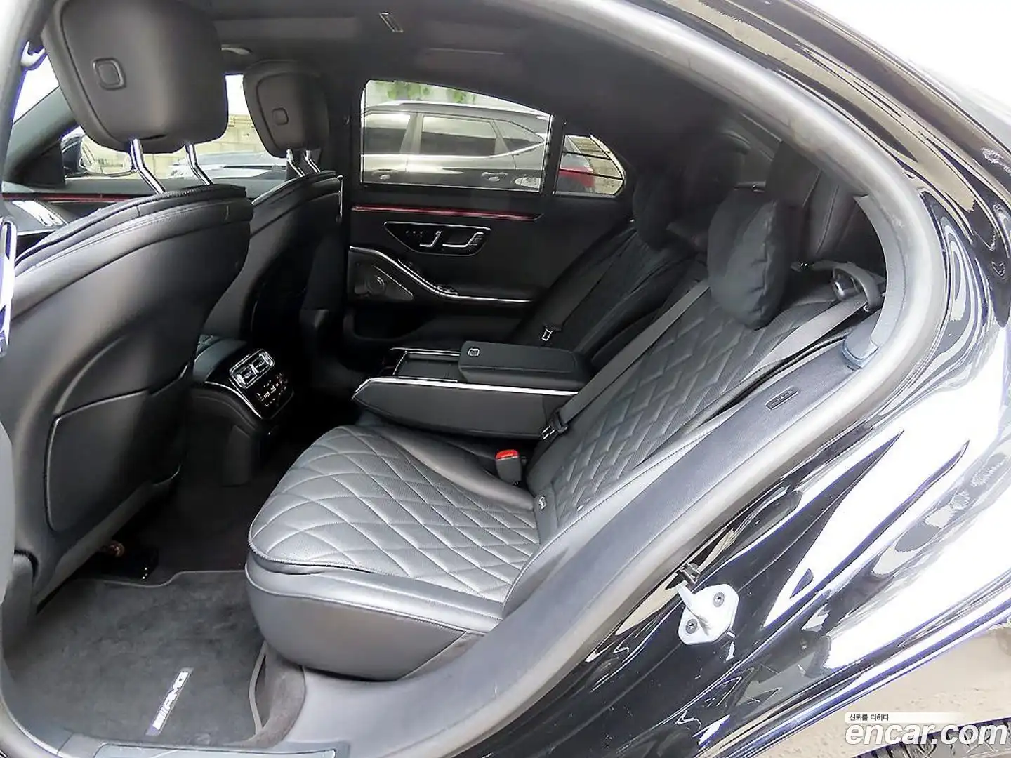 S-Class Mercedes-Benz 2022.3-OUTER-006