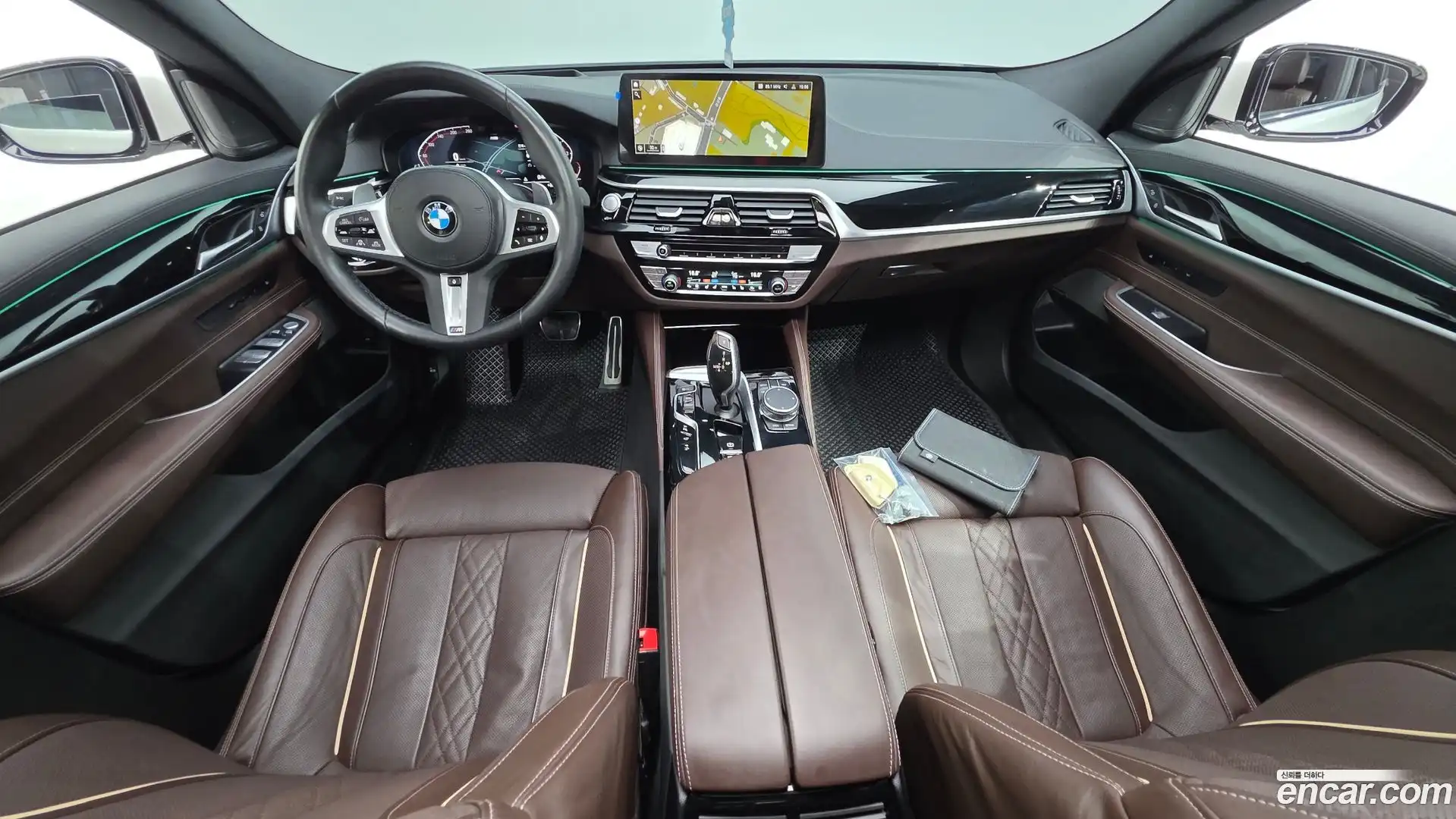 Gran Turismo BMW 2024.4-INNER-007