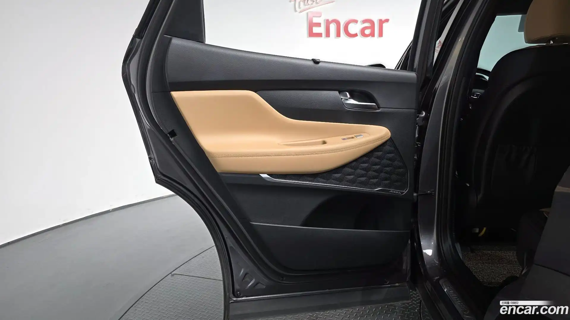 Santafe Hyundai 2023.4-INNER-035