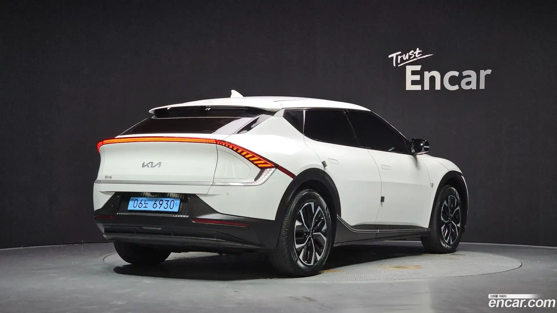EV6 Kia 2022.8-OUTER-002