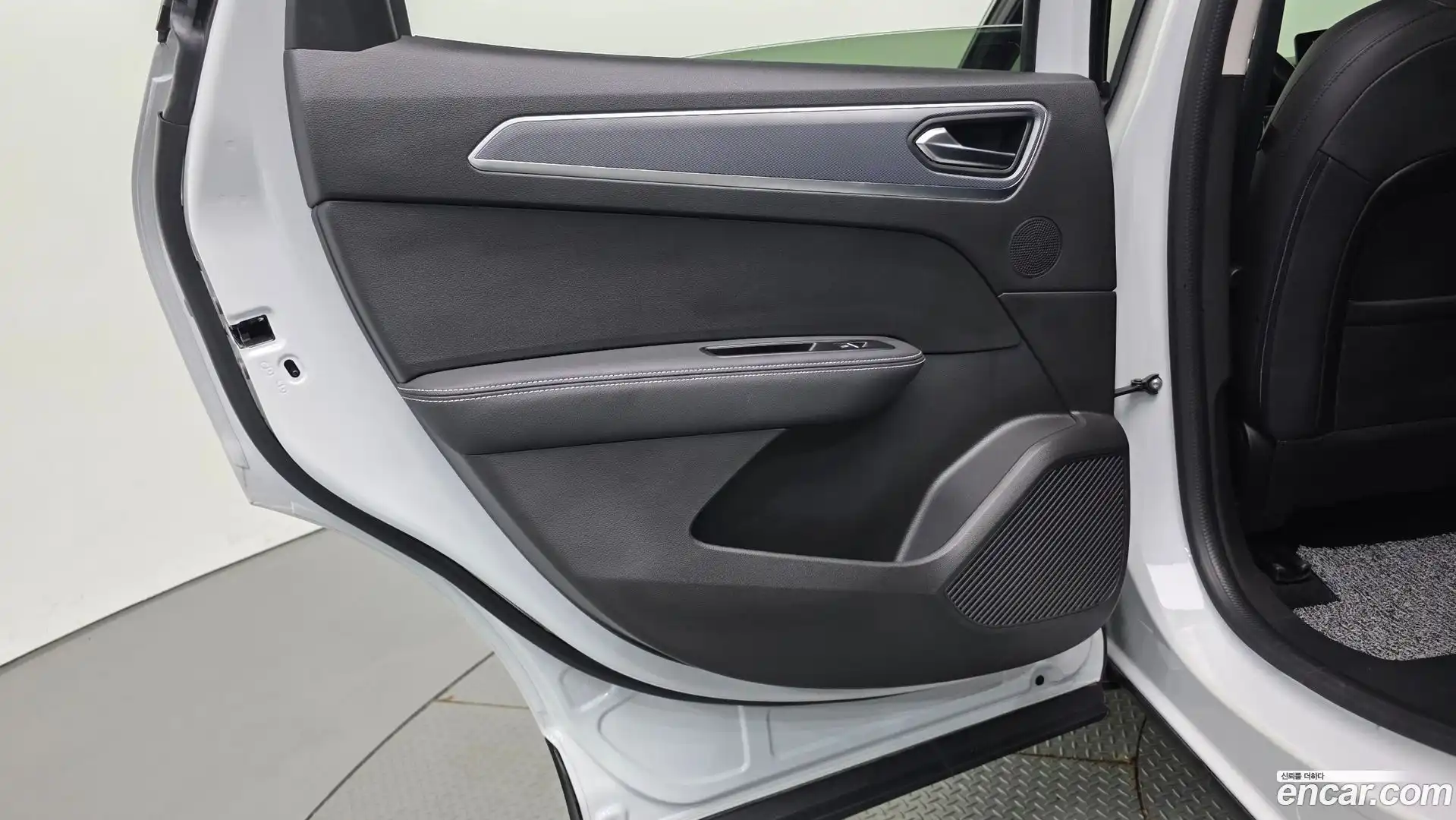 XM3 Renault Korea 2022.5-INNER-035
