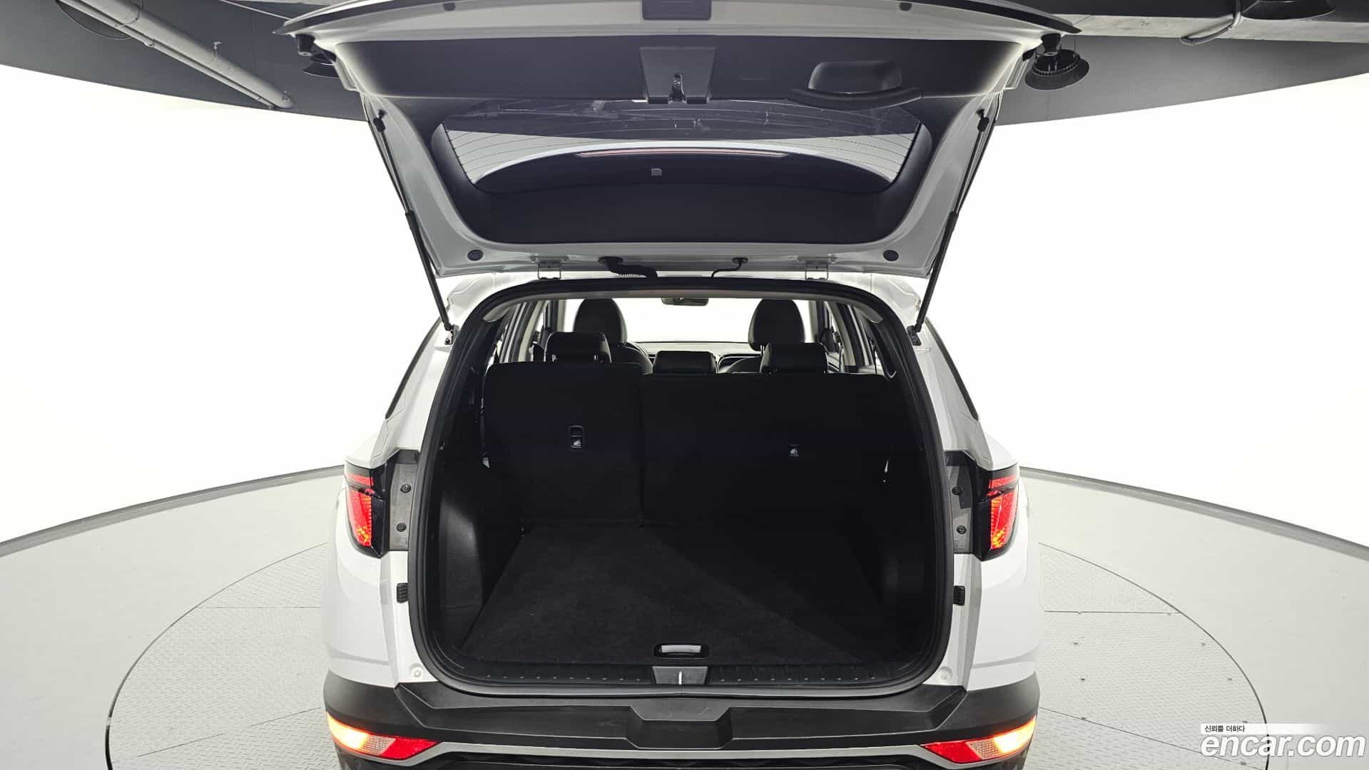 Tucson Hyundai 2022.8-OPTION-045