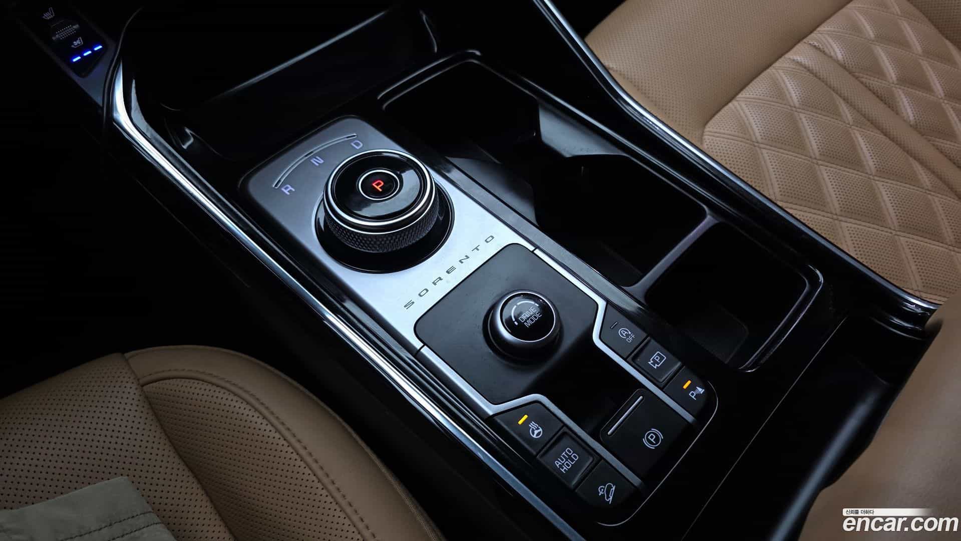 Sorento Kia 2022.8-INNER-009