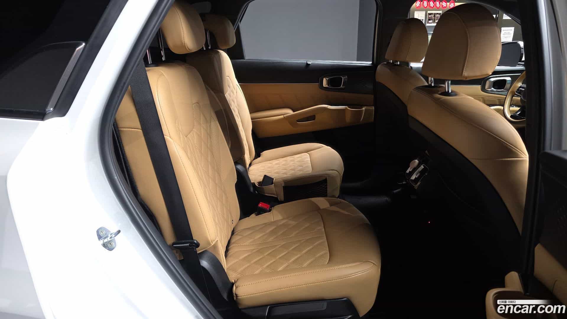 Sorento Kia 2022.8-OPTION-016