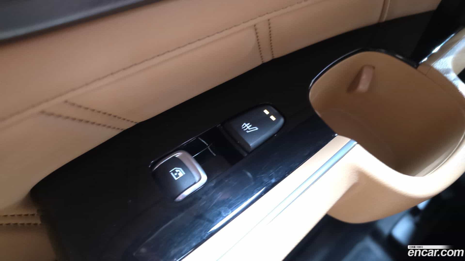 Sorento Kia 2022.8-OPTION-024