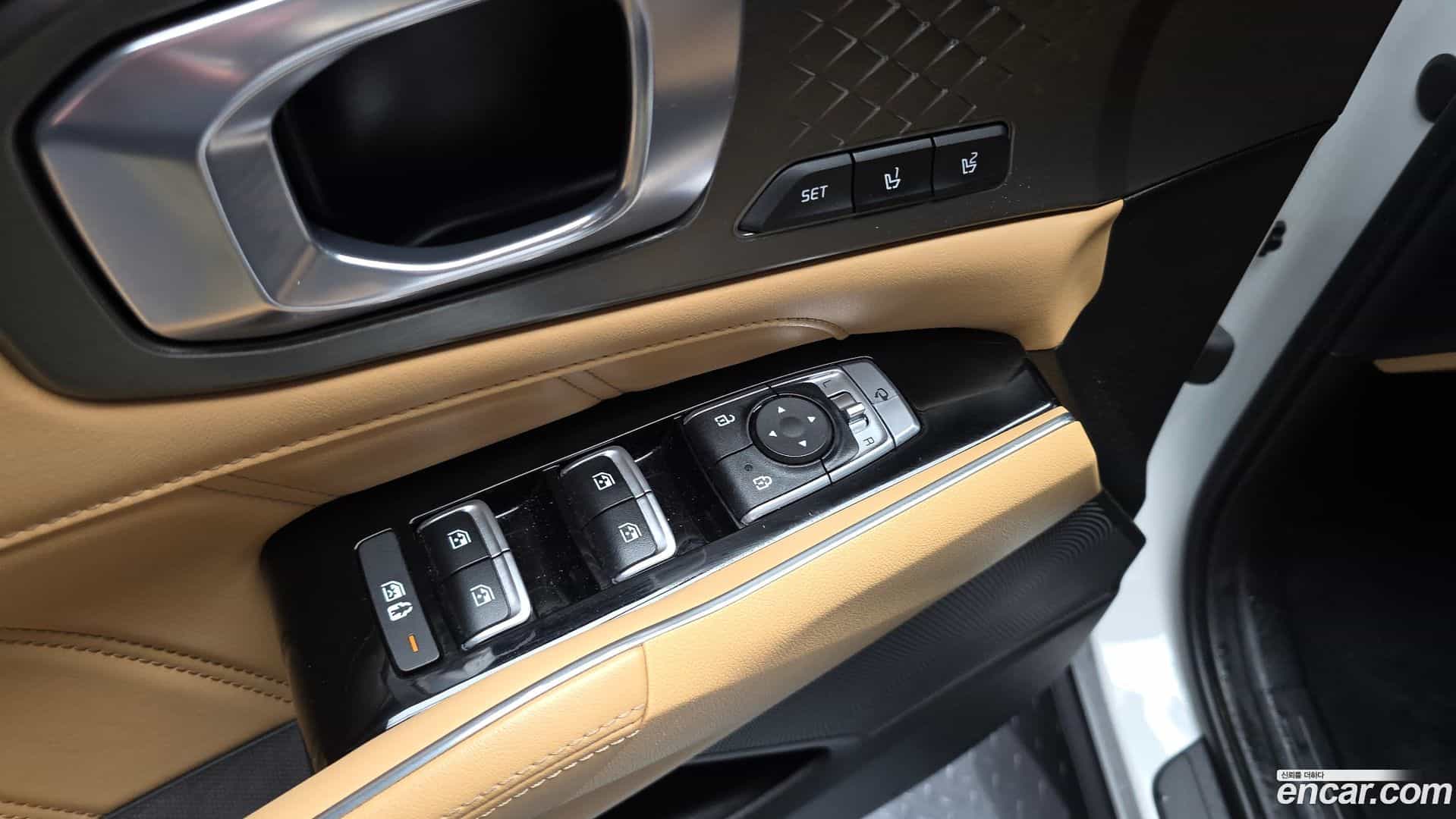 Sorento Kia 2022.8-OPTION-041