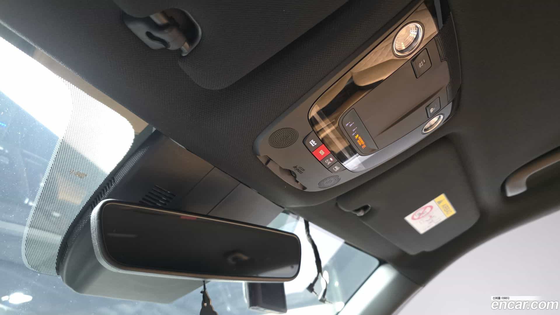 Sorento Kia 2022.8-OPTION-043