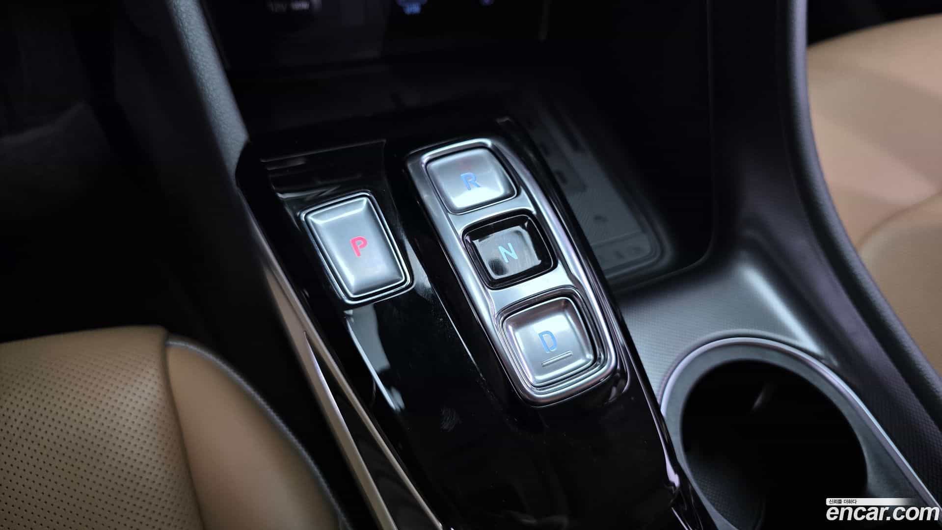 Sonata Hyundai 2019.3-INNER-009