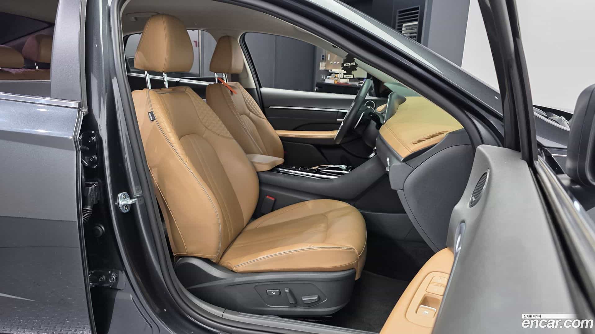 Sonata Hyundai 2019.3-OPTION-015