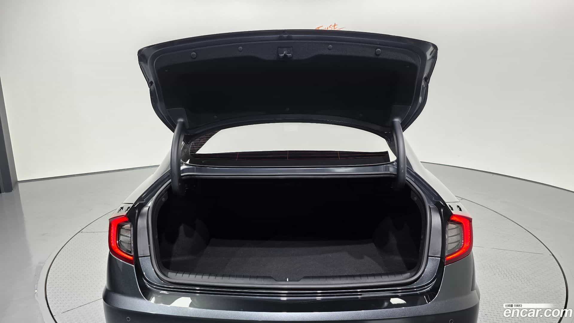 Sonata Hyundai 2019.3-OPTION-024