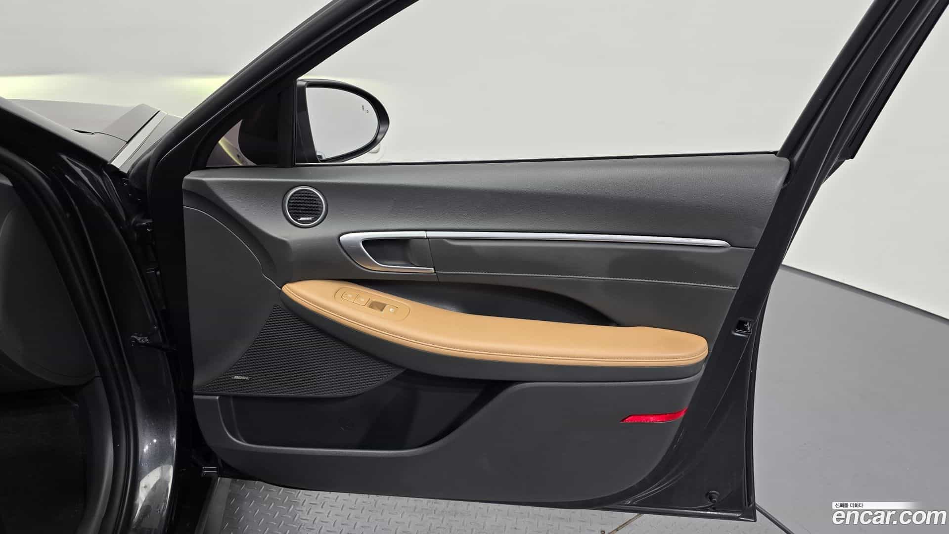 Sonata Hyundai 2019.3-INNER-035