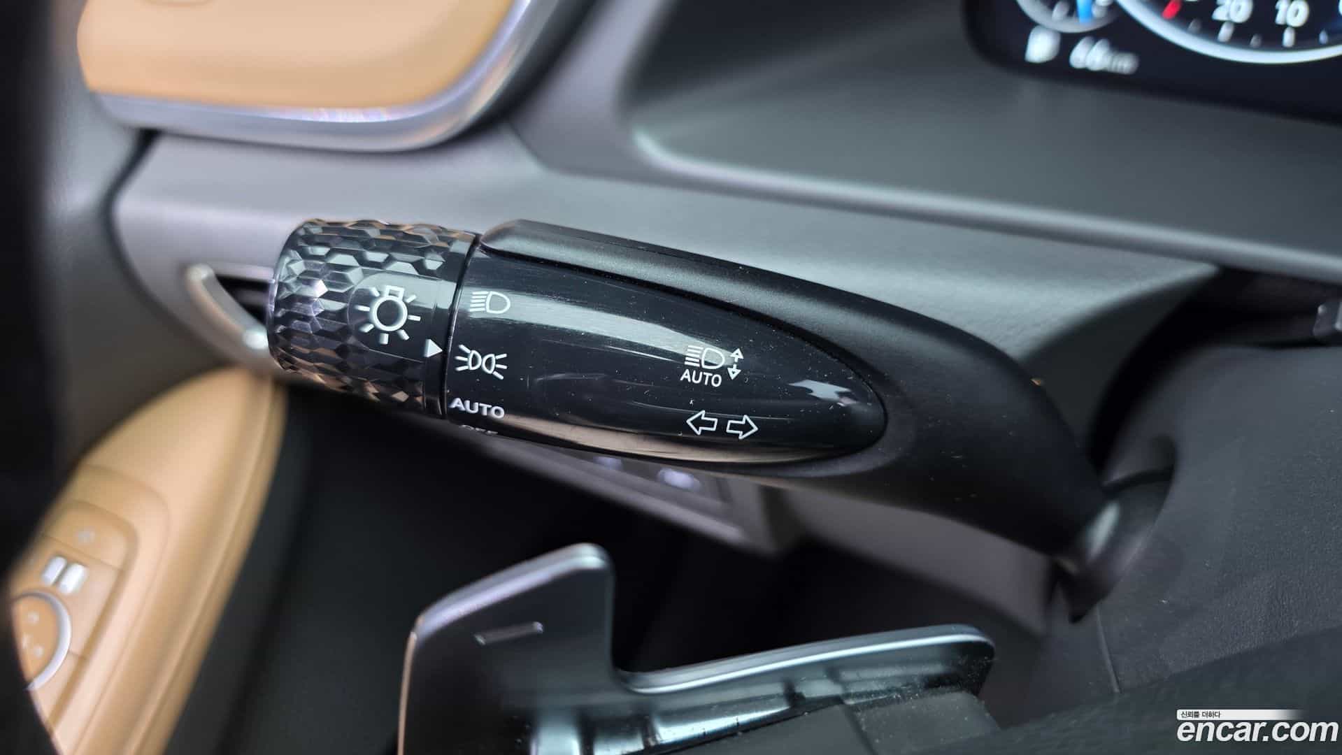 Sonata Hyundai 2019.3-OPTION-045