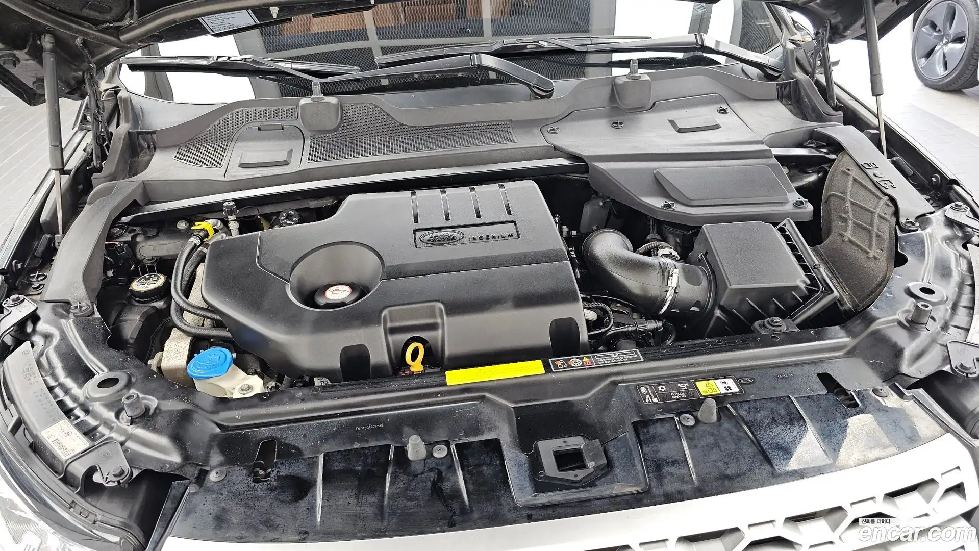 Discovery Sport Land Rover 2019.1-OUTER-006