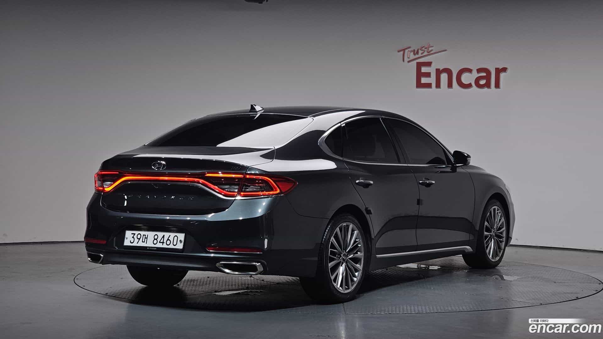 Grandeur Hyundai 2019.2-OUTER-002