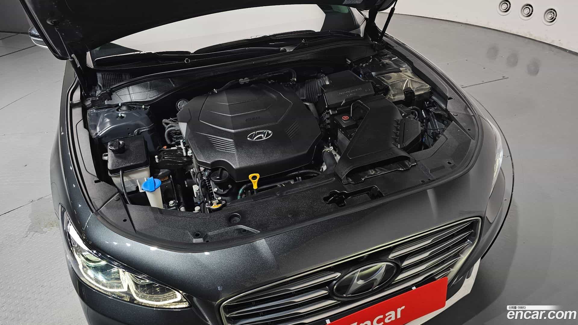 Grandeur Hyundai 2019.2-OUTER-006