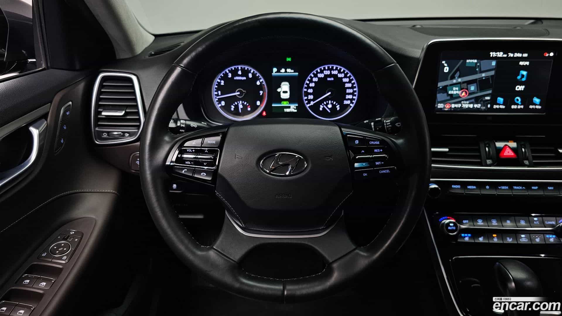 Grandeur Hyundai 2019.2-OPTION-017