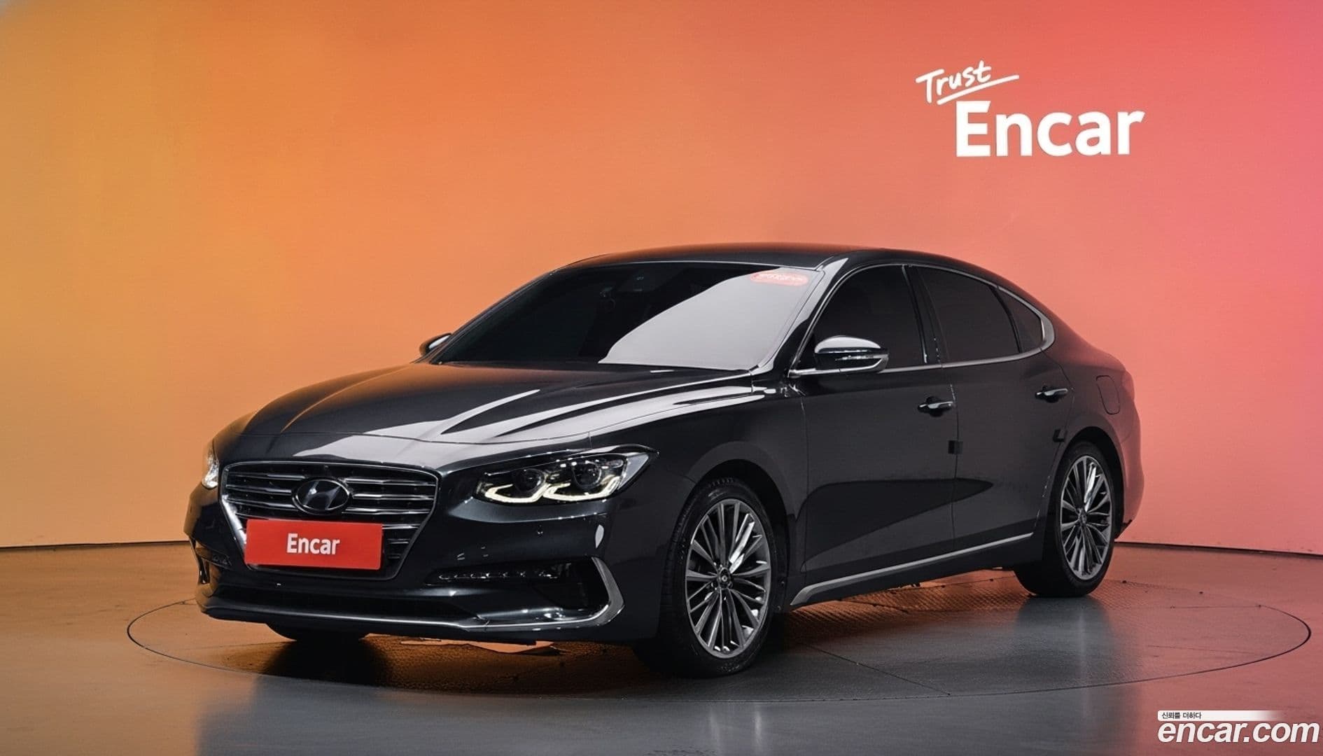 Main__Slider__Photo:Grandeur Hyundai 2019.2-0
