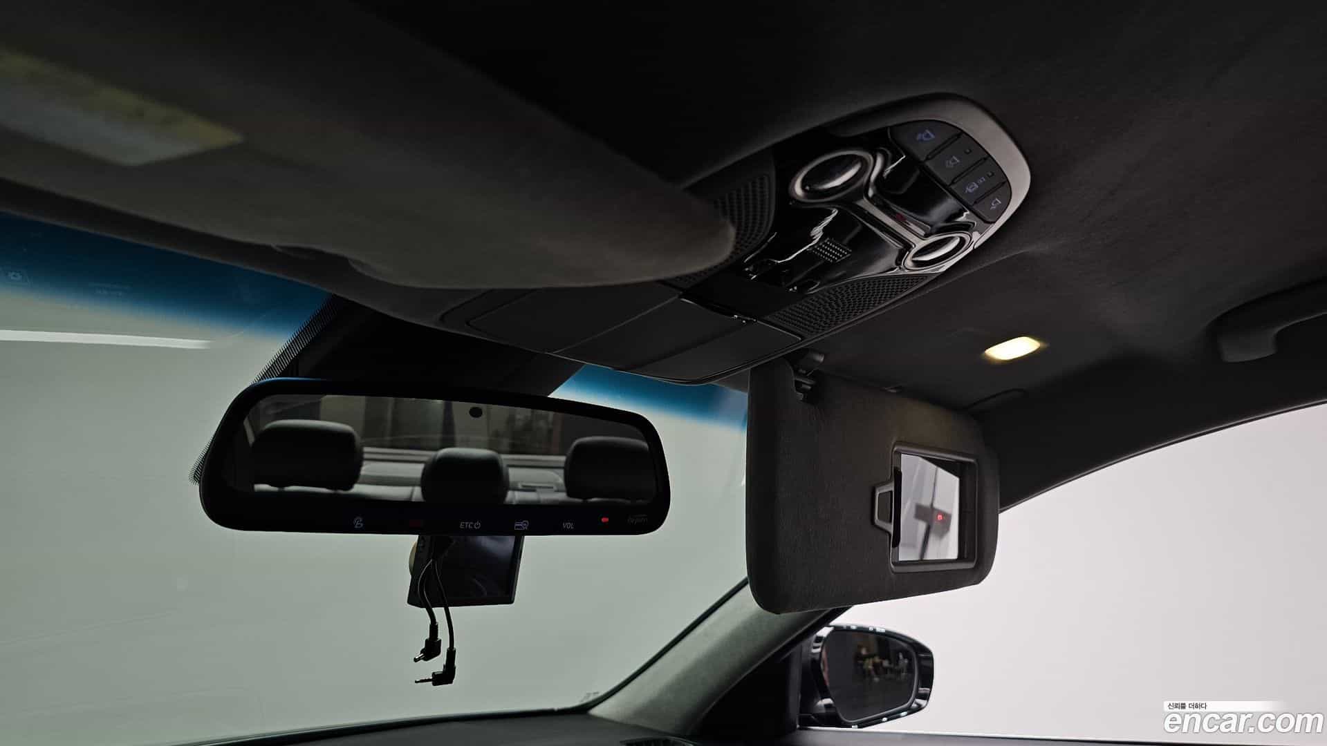 Grandeur Hyundai 2019.2-OPTION-044