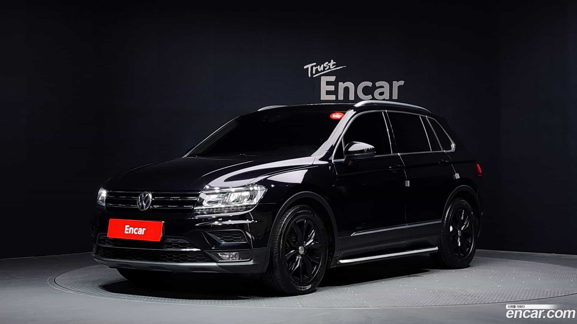 Tiguan Volkswagen 2020.3-OUTER-001