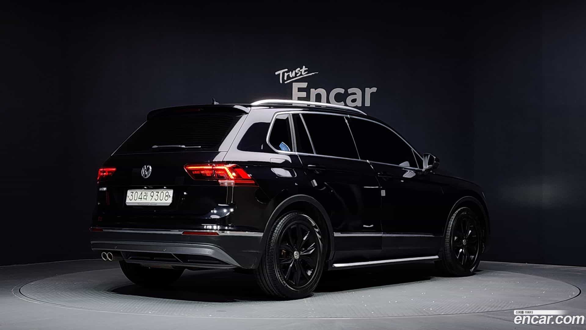 Tiguan Volkswagen 2020.3-OUTER-002