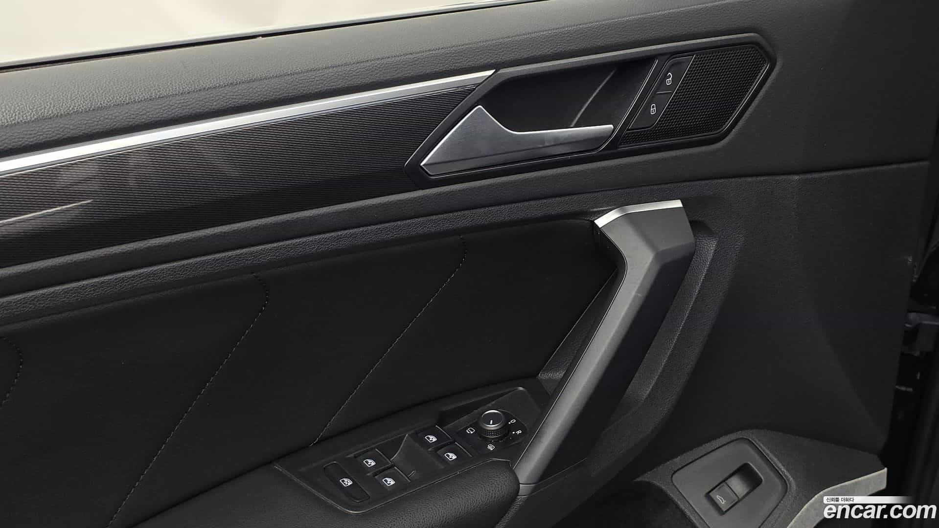 Tiguan Volkswagen 2020.3-OPTION-043