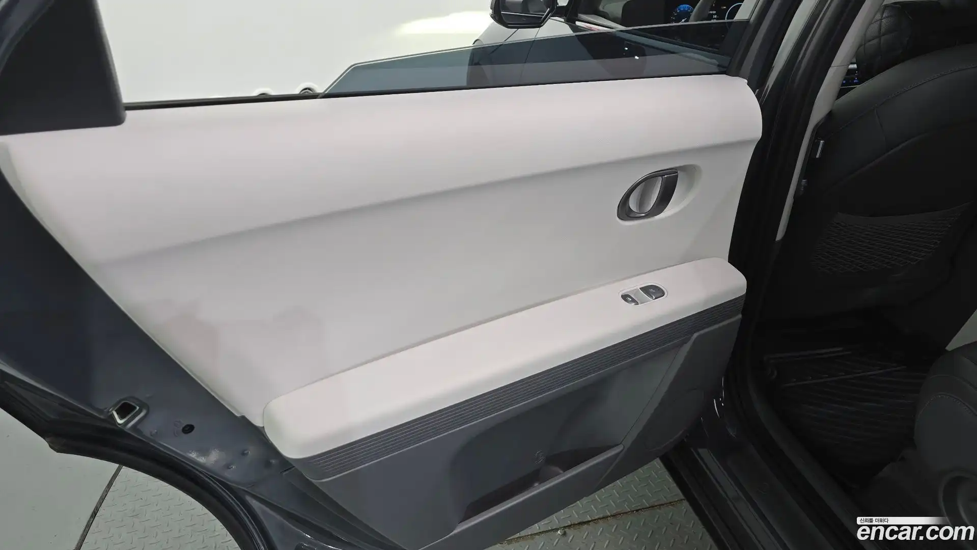 Ioniq5 Hyundai 2024.10-INNER-035