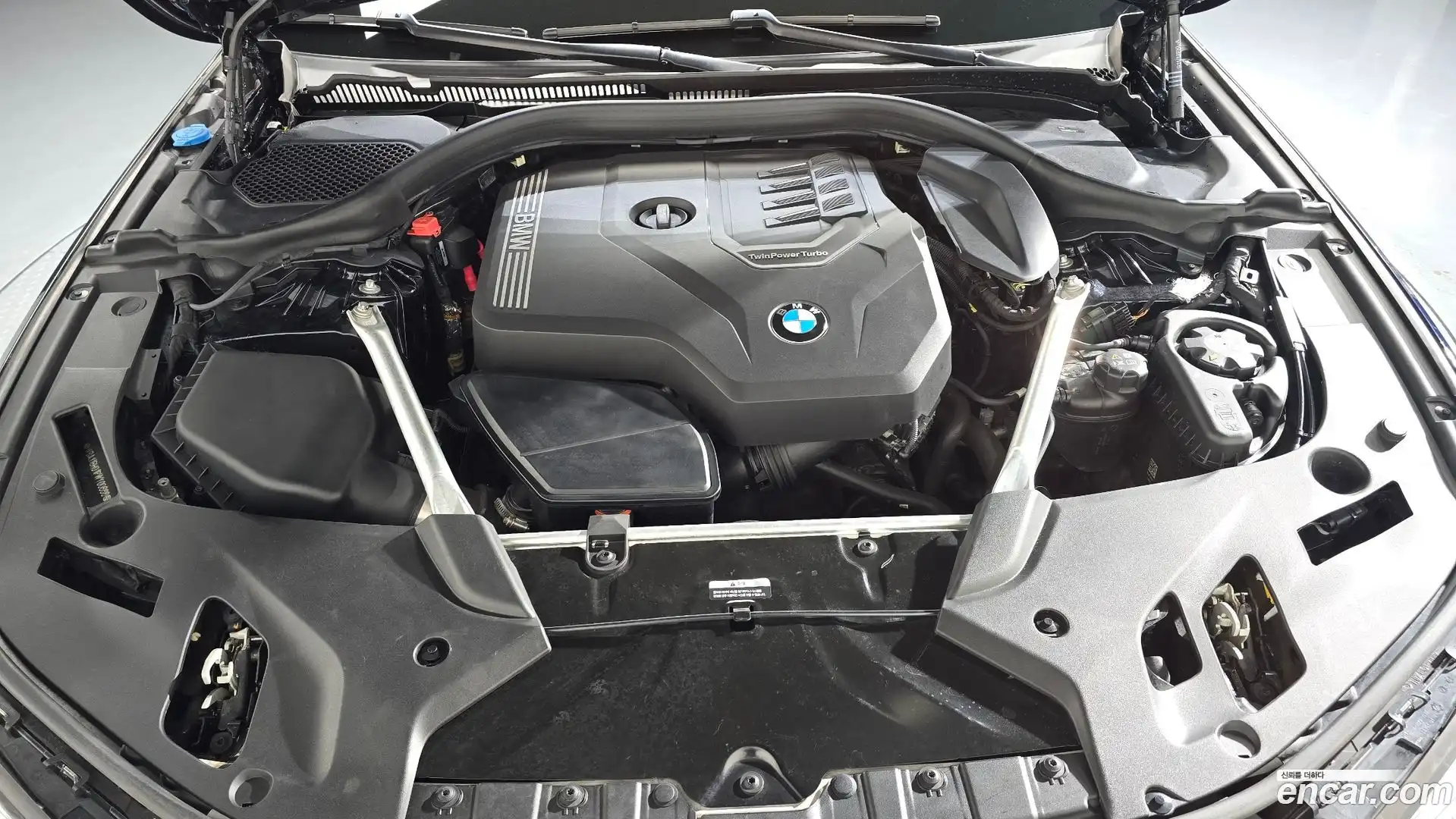 5-Series BMW 2023.0-OUTER-006