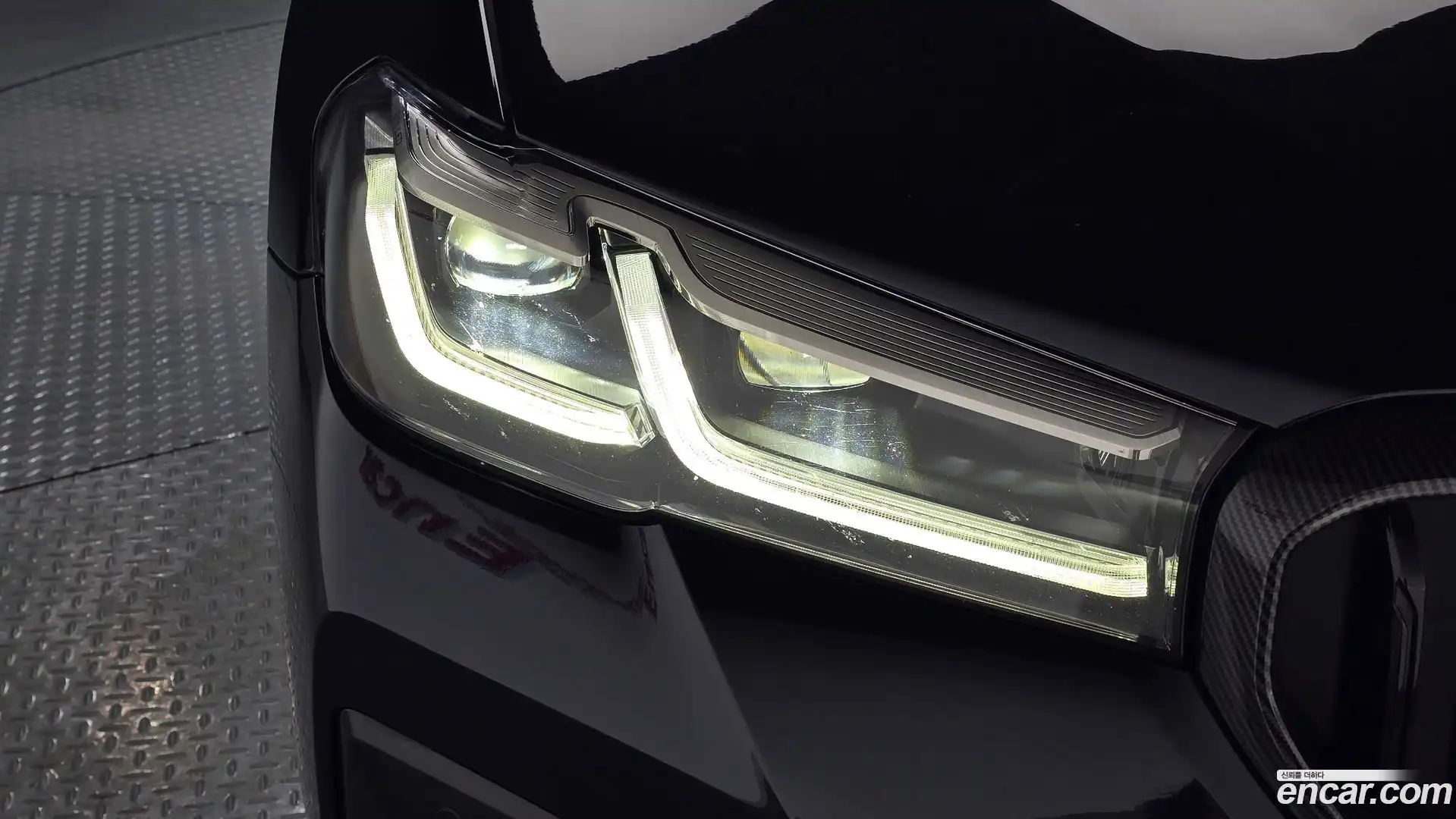5-Series BMW 2023.0-OUTER-032