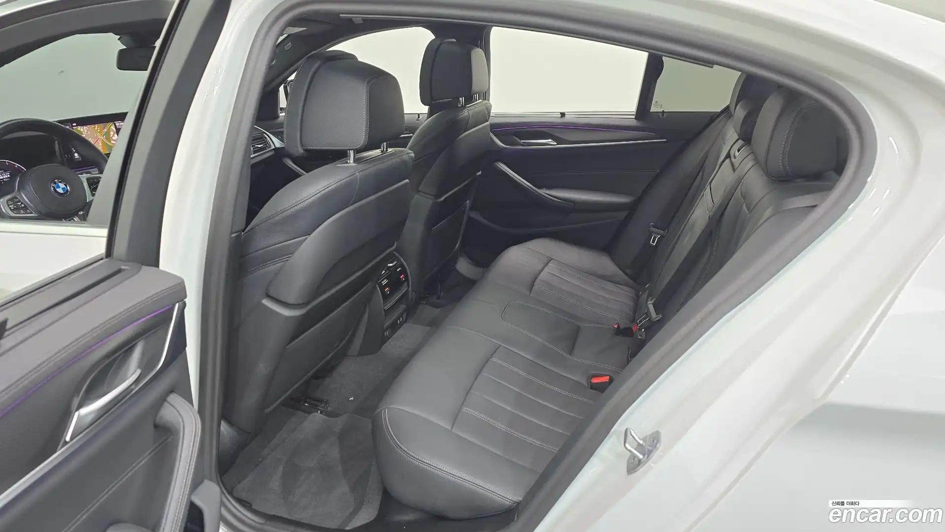 5-Series BMW 2023.8-OPTION-015