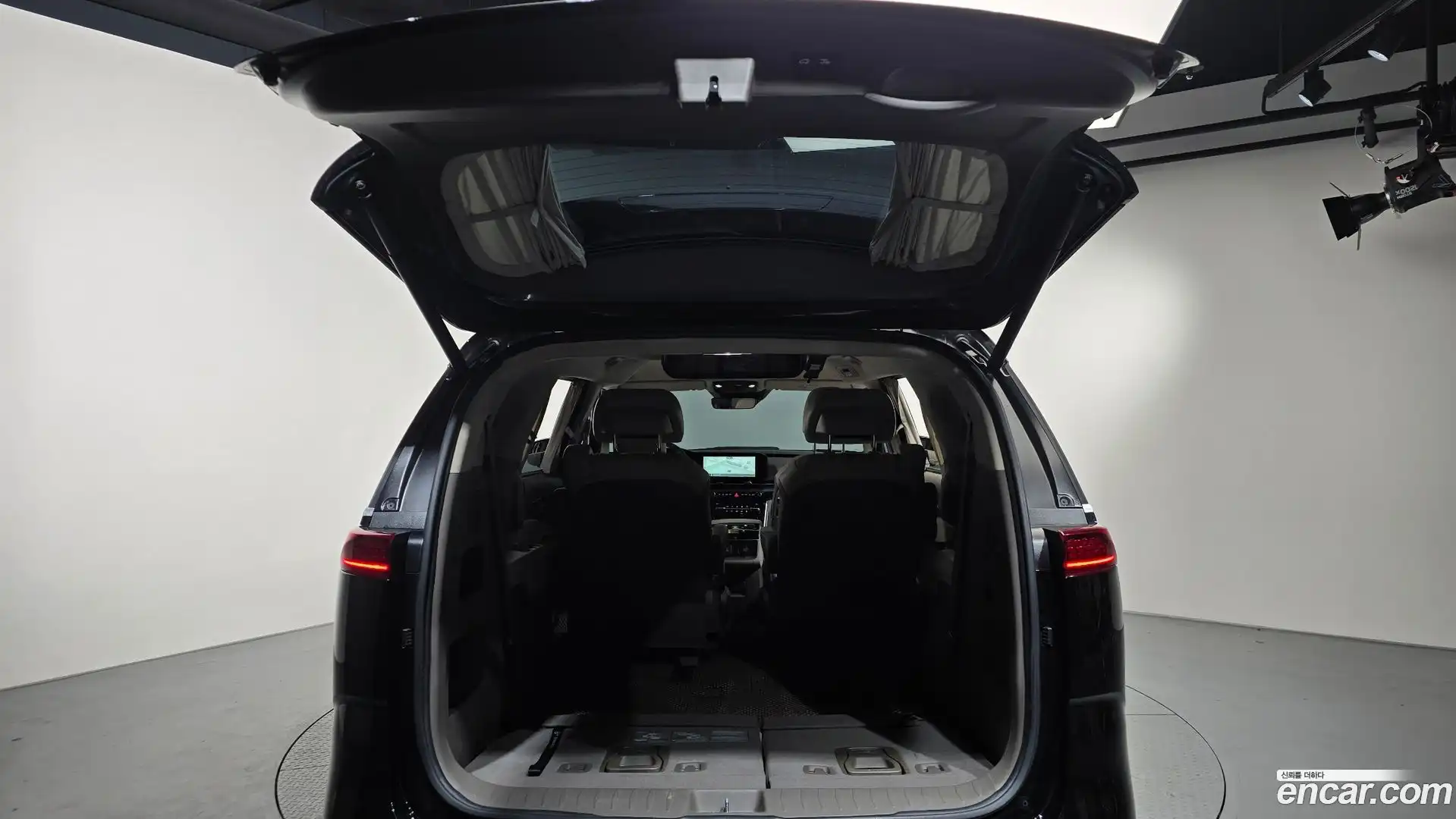 Canival Kia 2023.5-OPTION-023