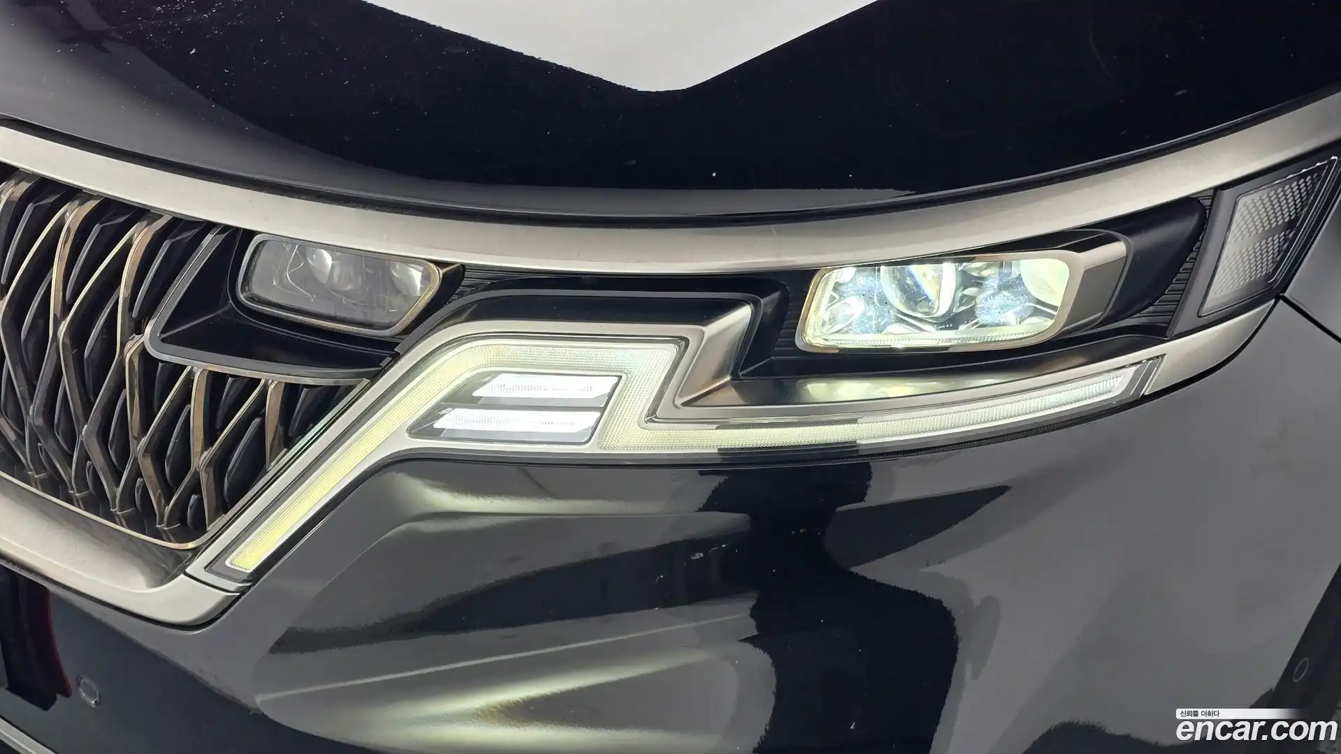Canival Kia 2023.5-OUTER-032