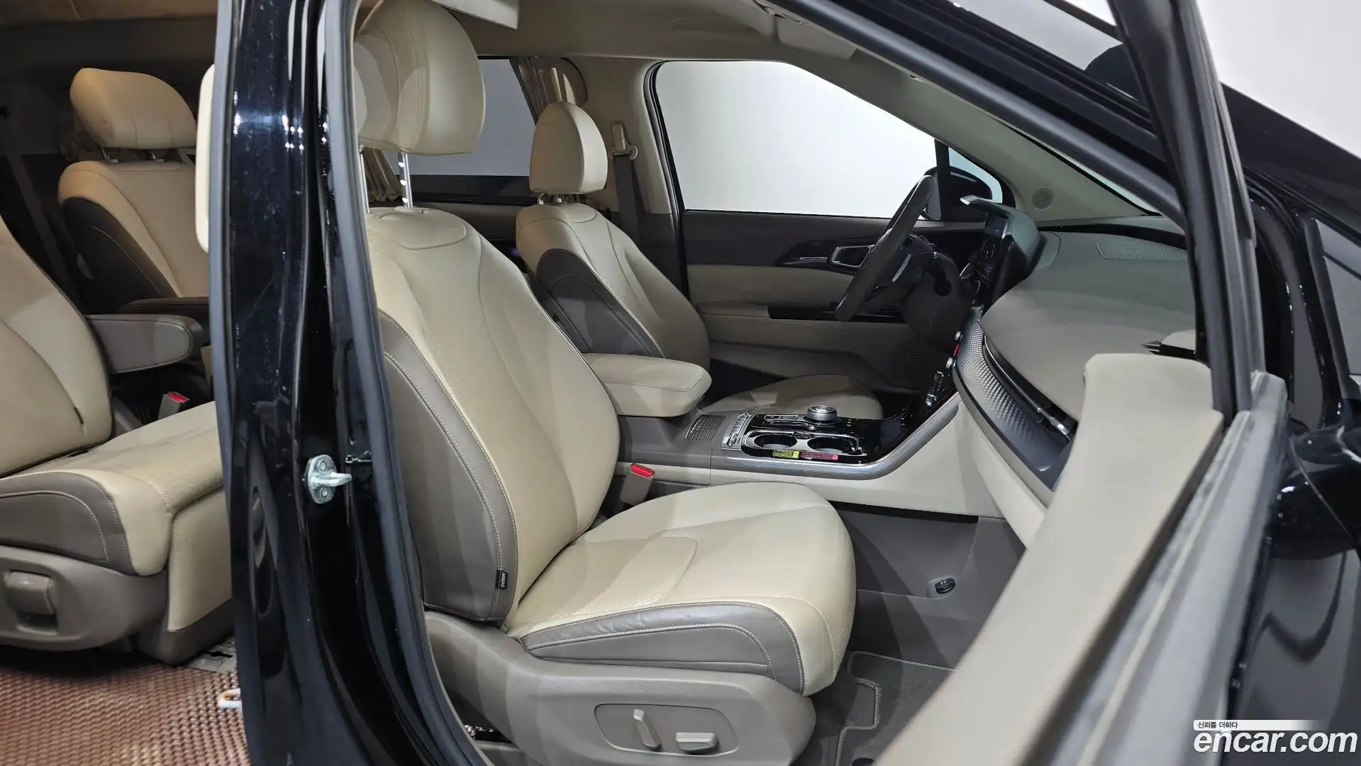 Canival Kia 2023.5-INNER-036