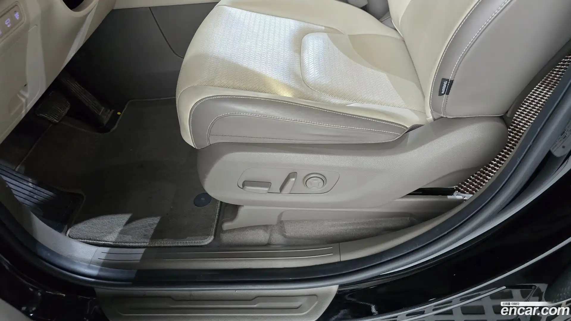 Canival Kia 2023.5-OPTION-045
