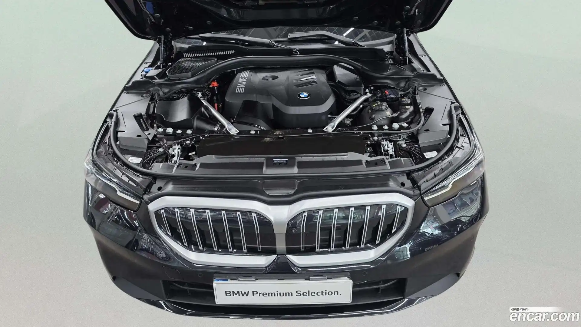 5-Series BMW 2025.5-OUTER-006