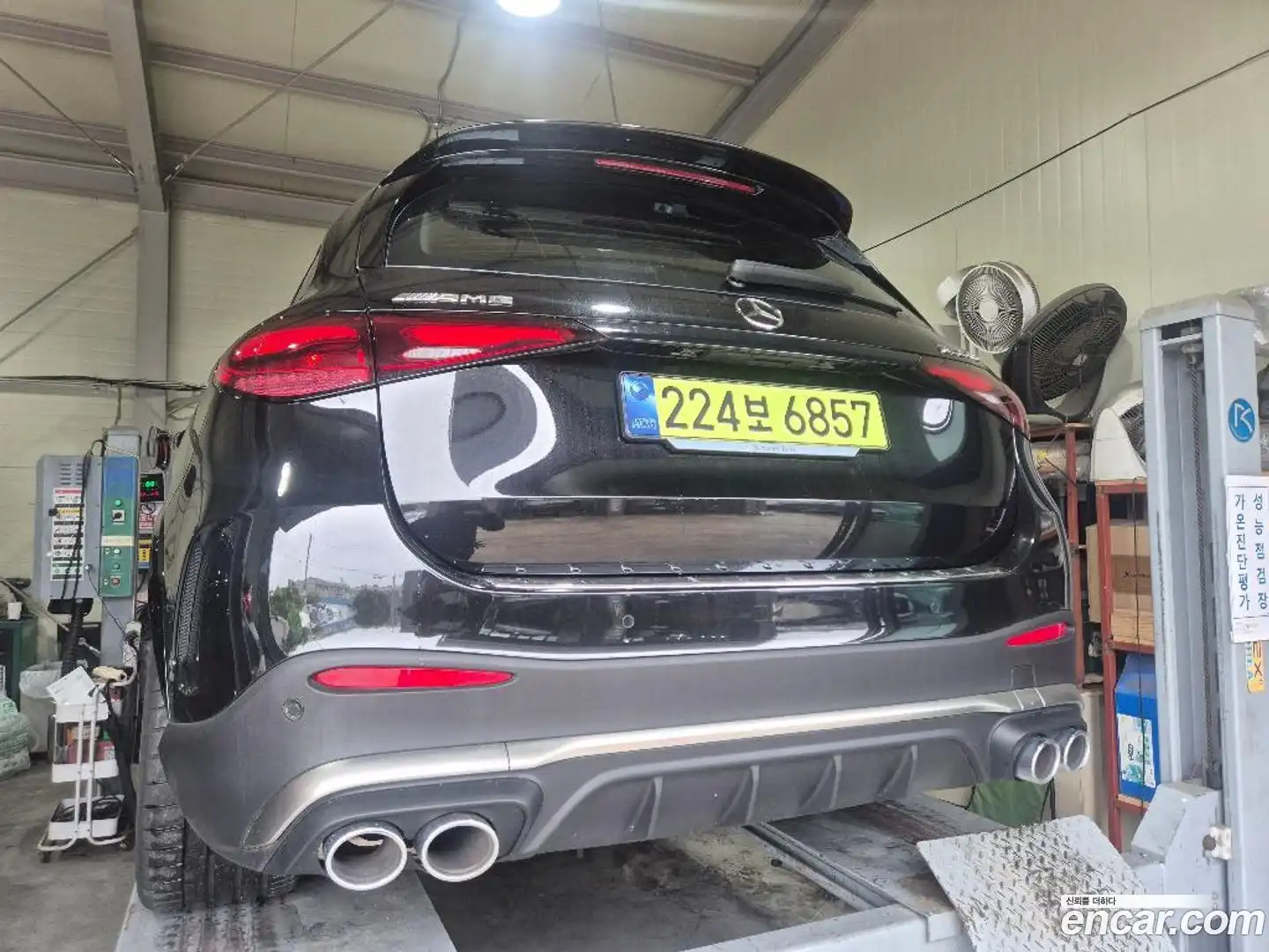 GLC-Class Mercedes-Benz 2025.8-OUTER-002