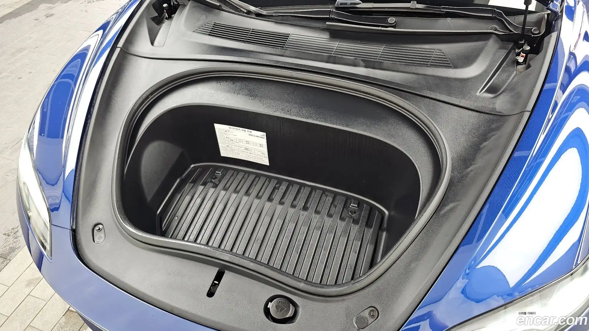 Model 3 Tesla 2024.4-OUTER-006