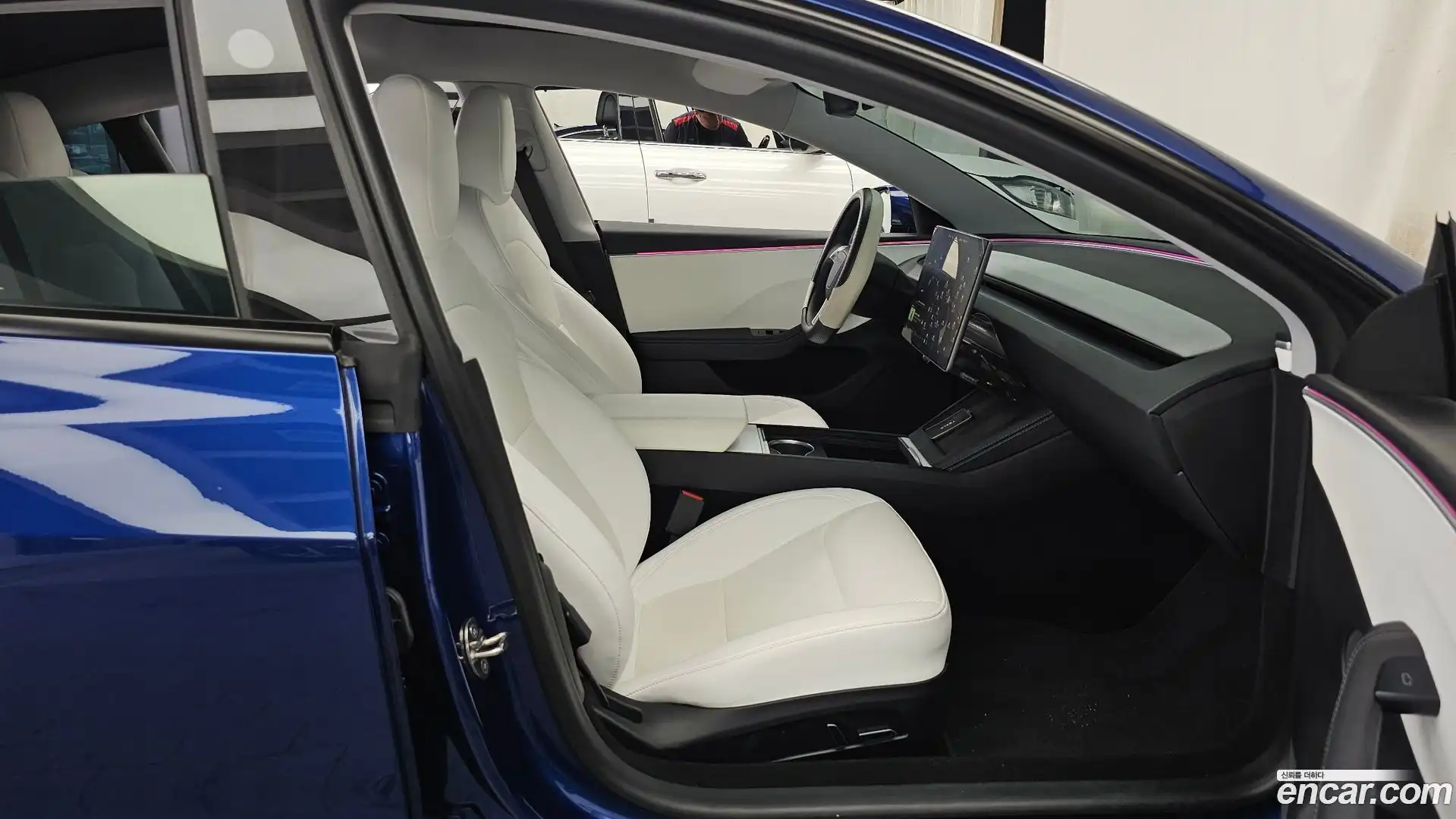 Model 3 Tesla 2024.4-OPTION-015