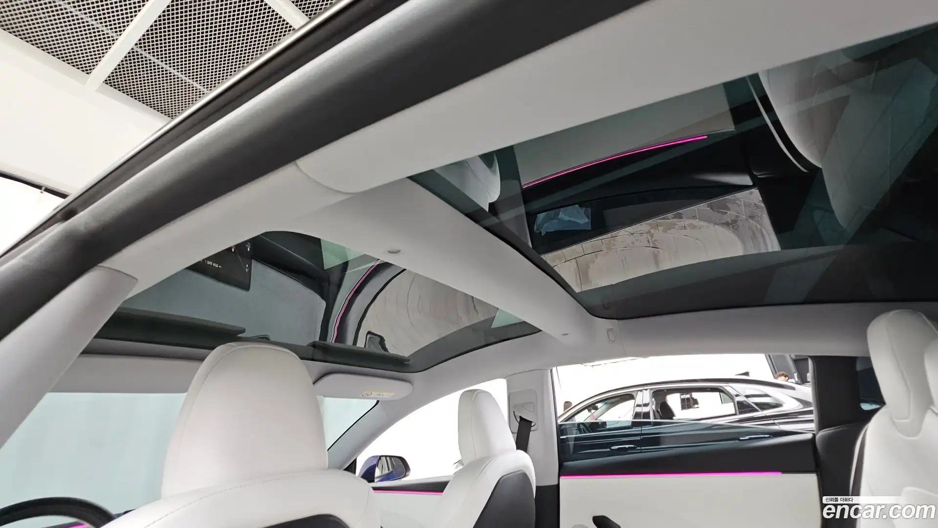 Model 3 Tesla 2024.4-OPTION-021