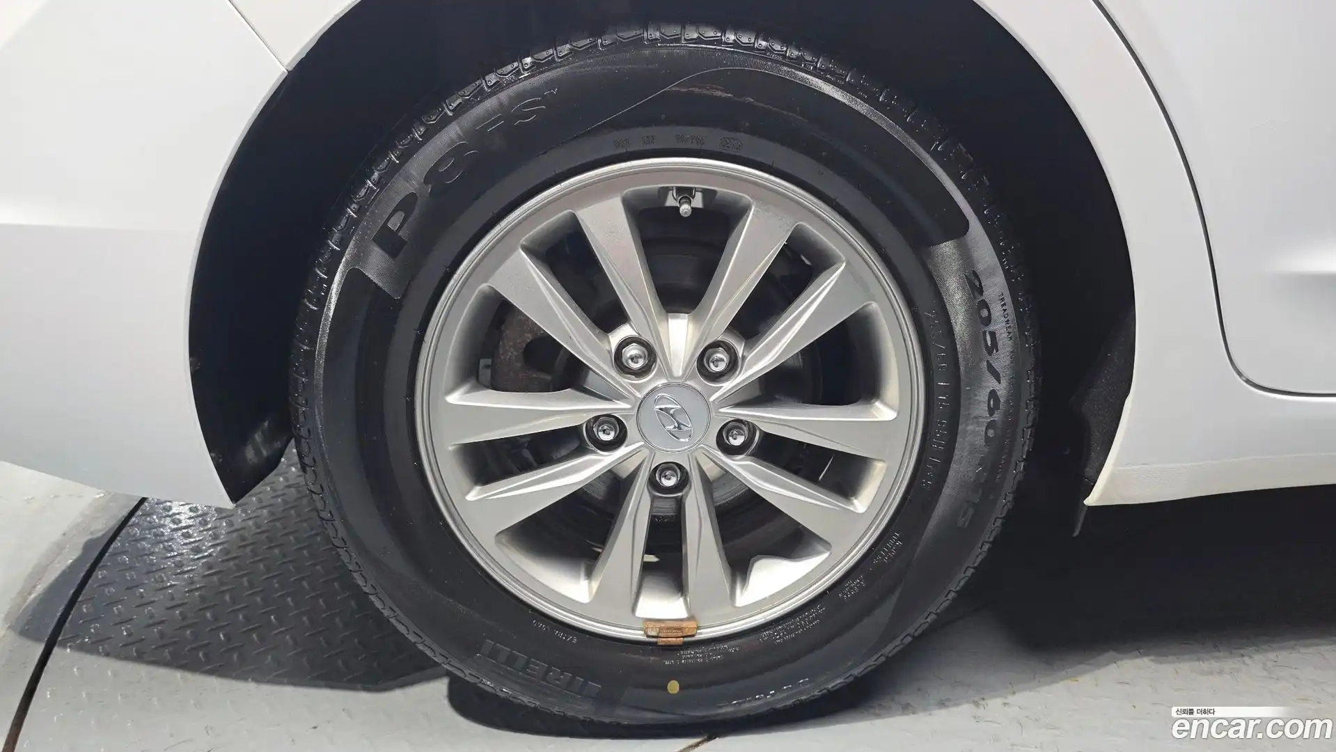 AVANTE Hyundai 2019.4-OUTER-005
