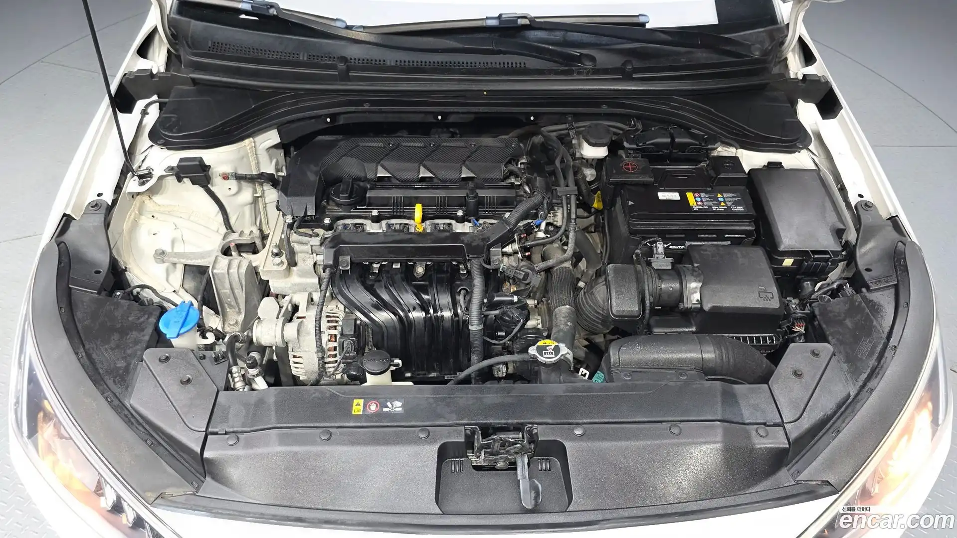 AVANTE Hyundai 2019.4-OUTER-006